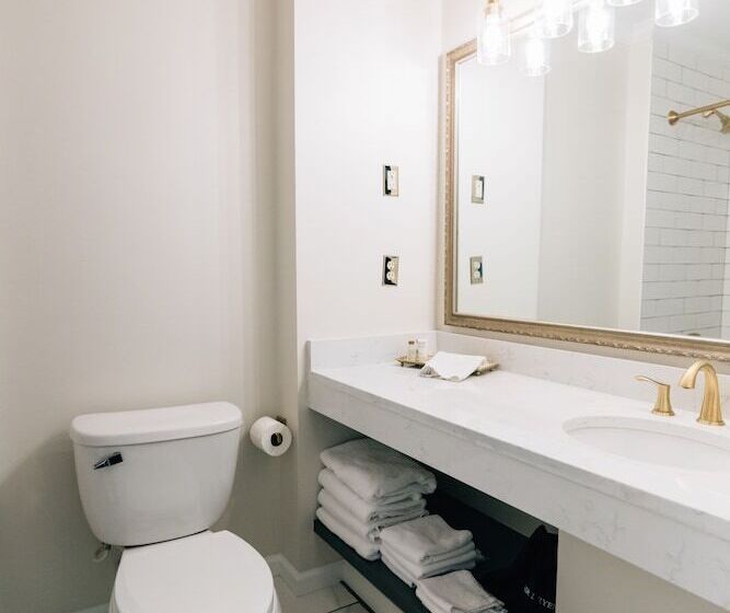 חדר דלוקס, Church Street Inn