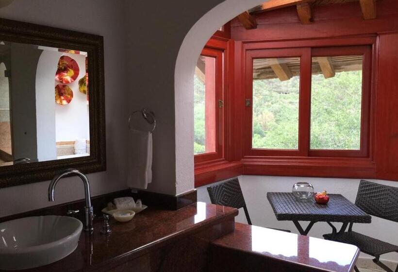 מיטת קינג בסוויטה, Mansion Real