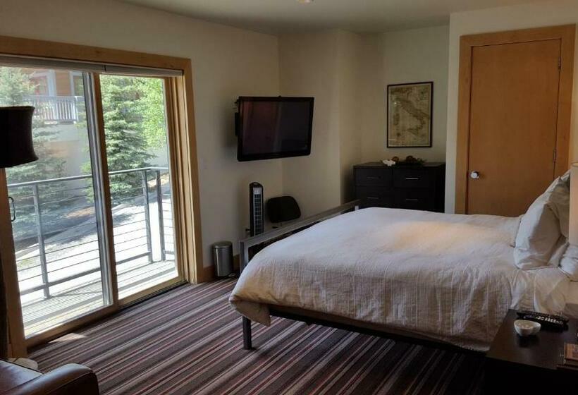 带大床的豪华间, Minturn