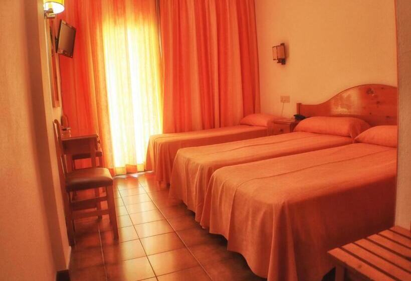 标准三人间, Parc