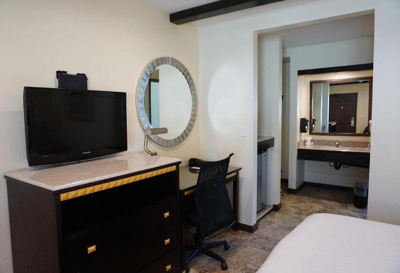 غرفة قياسية, Tuscan Garden Inn