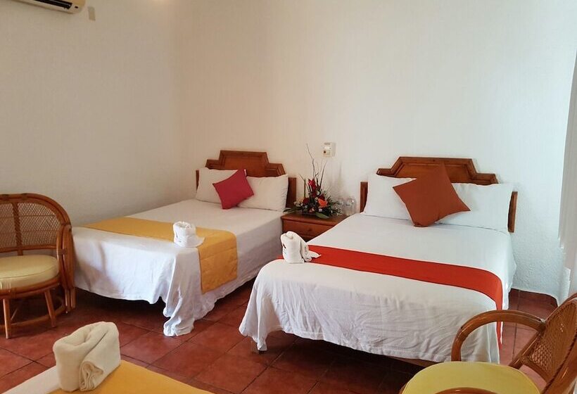 Номер Стандарт Трехместный, Y Villas Partour Caleta