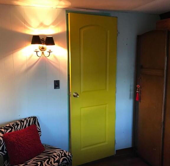 חדר סטנדרט חדר אמבטיה משותף, Klutina Kate S B&b