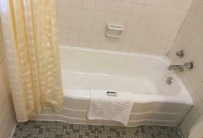 Стандартный Номер Кровать Кинг, Budget Inn