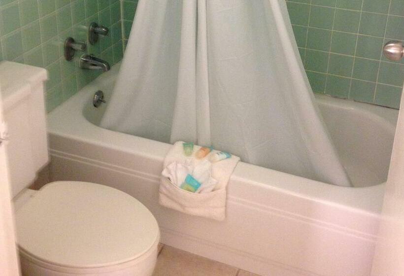 חדר אקונומי, Cascades Inn