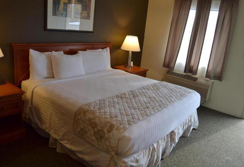 חדר סטנדרט עם מיטת קינג, Cascades Inn