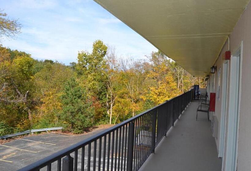 חדר סטנדרט עם מיטת קינג, Cascades Inn