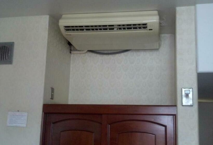 Номер Стандарт, Nuevo Hotel Alameda De Uruapan