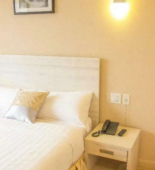 اتاق استاندارد, Phoenix Hotel Brooklyn Sunset Park