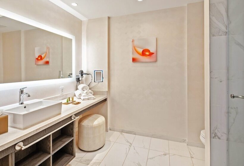 デラックスルーム, Scarlet Pearl Casino Resort