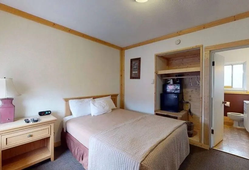 Economy Yhden Hengen Huone, Trail S End Motel Downtown Lewistown