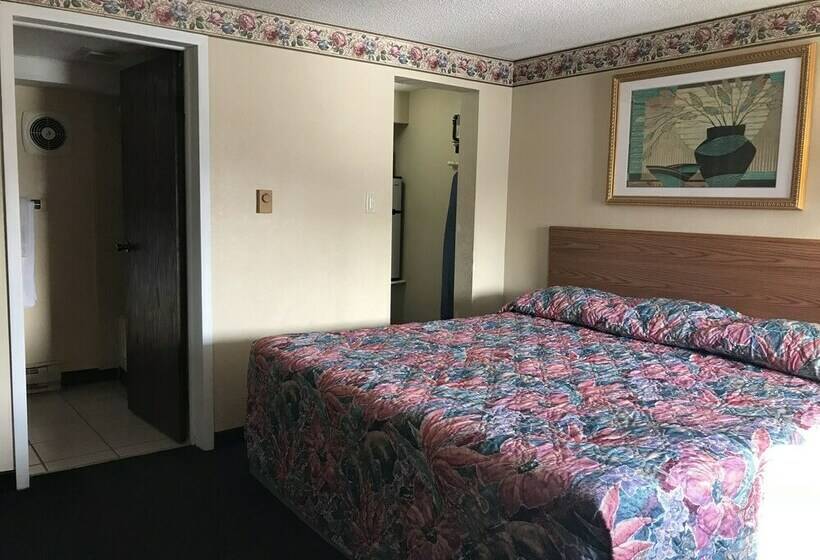 Номер Стандарт Индивидуальный, West Motel