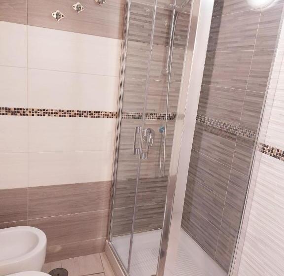 غرفة قياسية مزوَّدة بشُرفة, Al Centro