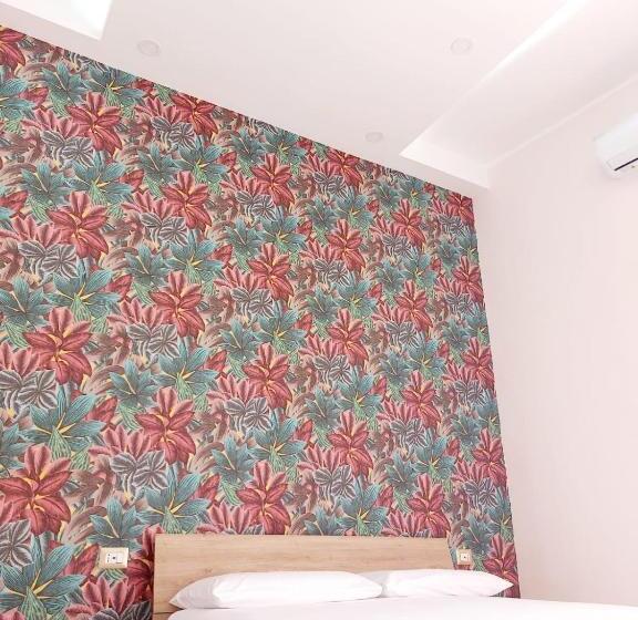 غرفة قياسية مزوَّدة بشُرفة, Al Centro