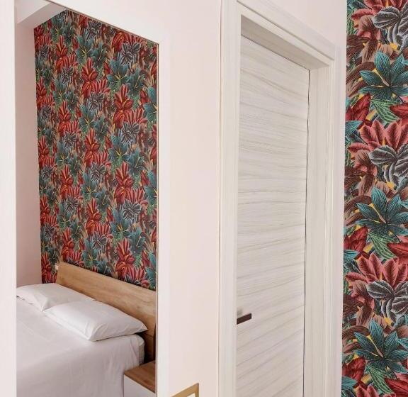 غرفة قياسية مزوَّدة بشُرفة, Al Centro