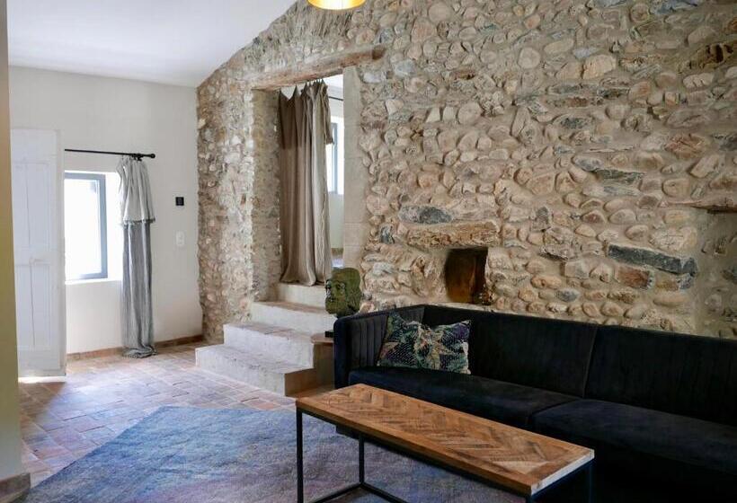 デラックスルーム, Le Moulin De L Auzonnet