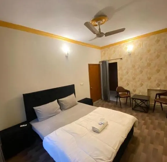 اتاق استاندارد اینتریور, Durrani Executive Islamabad F10