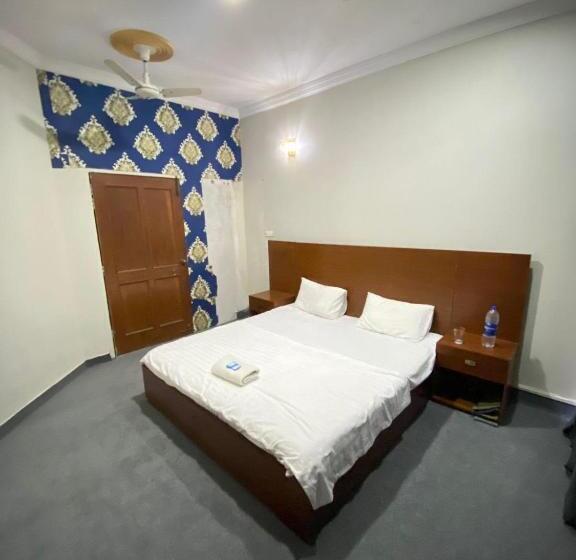 اتاق اکونومی, Durrani Executive   Islamabad F10