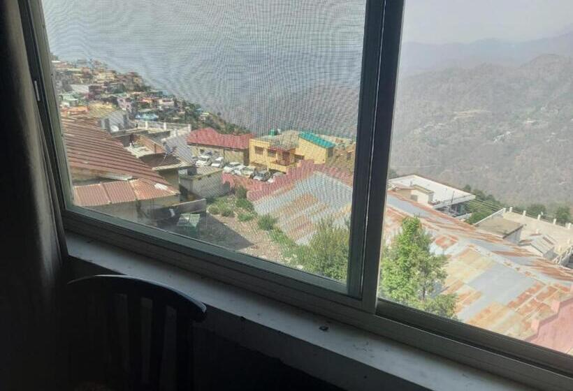 غرفة قياسية مطلة على الجبل, Sun City