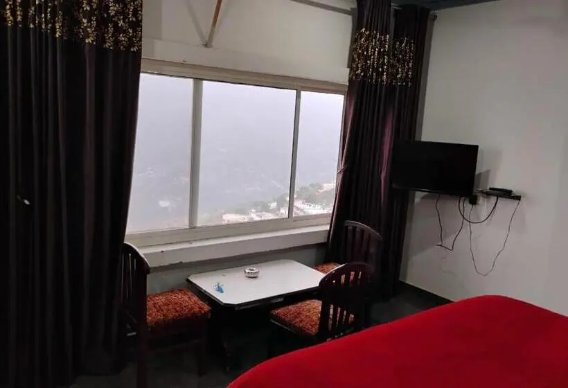 Chambre Triple Basique, Sun City
