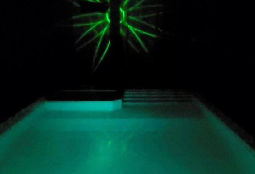 חדר סטנדרט, J&v Oceanview Beach Resort