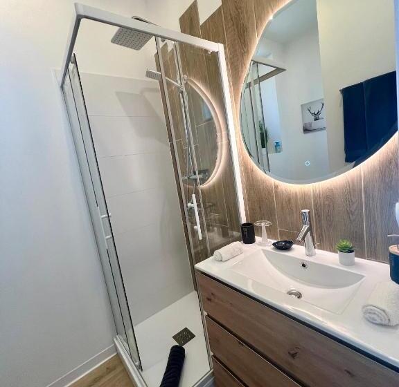 غرفة قياسية رباعية, Chambres D Hôtes Les Carmélites