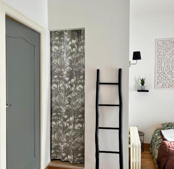 غرفة قياسية رباعية, Chambres D Hôtes Les Carmélites