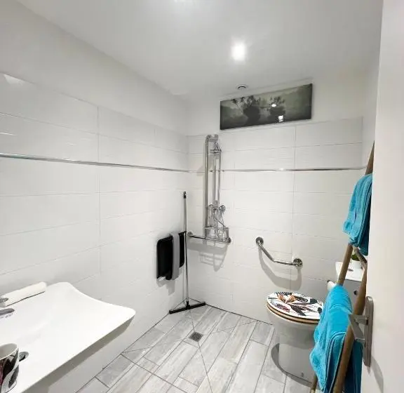 身障者適用スタンダードルーム, Chambres D Hôtes Les Carmélites