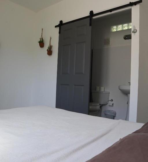 ویلای یک اتاق خوابه با استخر شنا, Stella Retreat Bnb