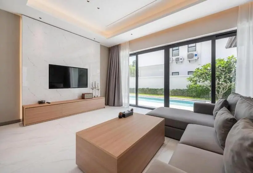デラックスの４人部屋, Argo Pattaya Resort And Villas