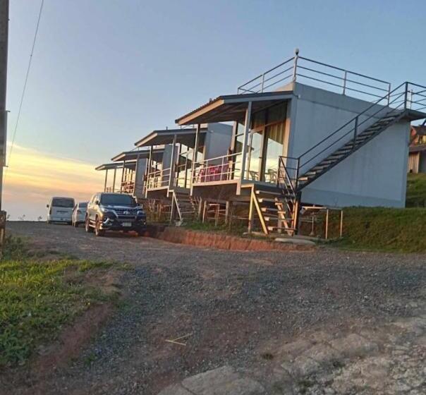 Номер Стандарт, Baanpak Prakai Dao Phahuasing