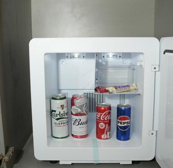 غرفة سوبيريور سرير كينج, The Belvedere Kasauli