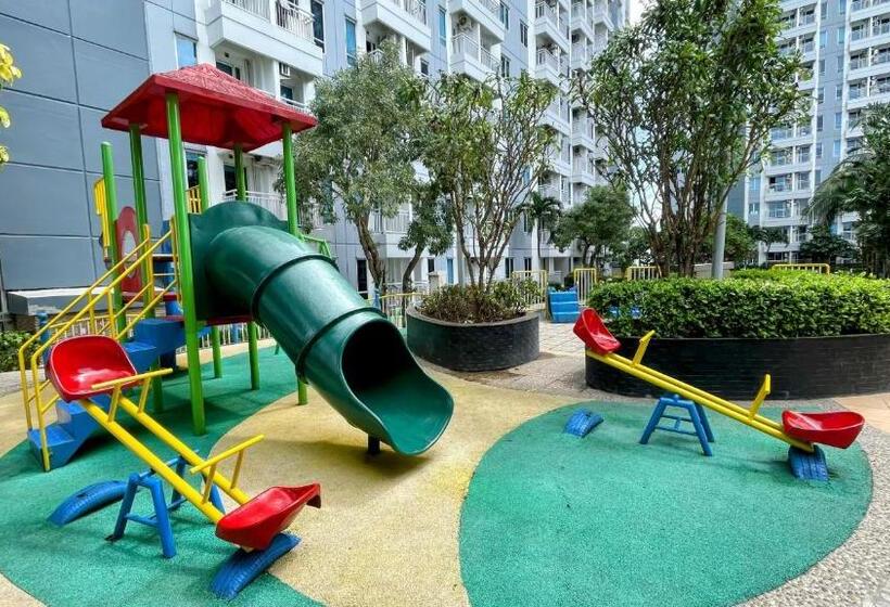 2 Bedrooms Apartment City View, Modern Living Pakuwon Mall Surabaya By Proins