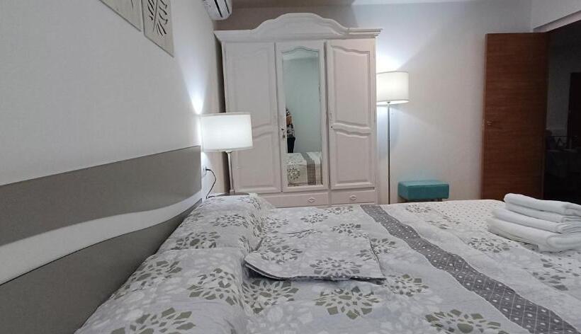 标准间, ático 2 Dormitorios Y Apartamento 2 Dormitorios