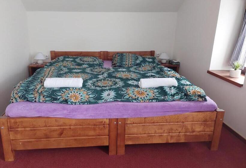 غرفة عائلية, Penzion Harmonie