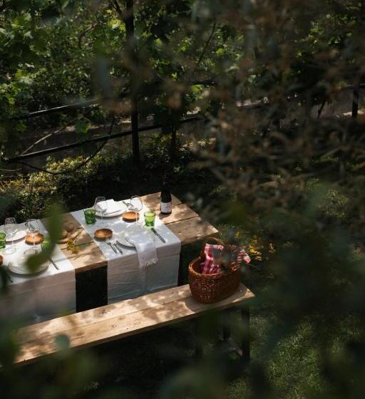 غرفة قياسية ثلاثية ذات اطلالة, Locanda Degli Ulivi