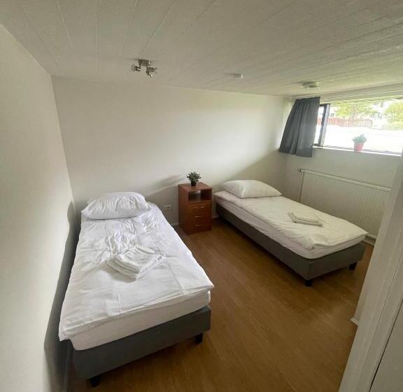 اتاق لوکس, Kirkjufell Aparament