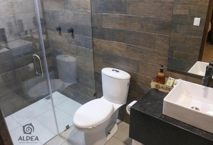 جناح مطلّ علي حمام السباحة, Aldea Luxury Villas & Suites