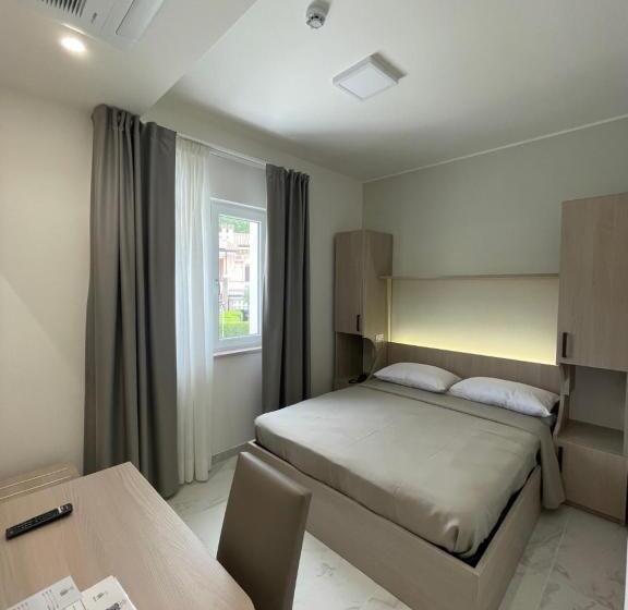 اتاق استاندارد, Diadema