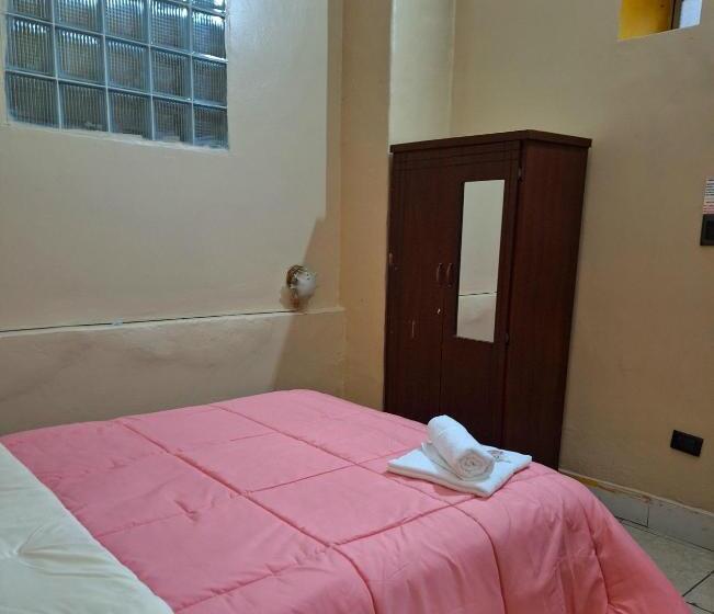 Standardeinzelzimmer, The Travel House