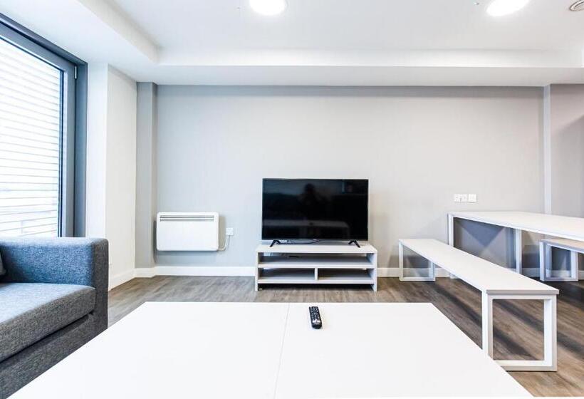 اتاق استاندارد, New Era Living   Ensuite Rooms With Shared Kitchen