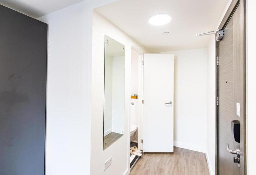 اتاق استاندارد, New Era Living   Ensuite Rooms With Shared Kitchen