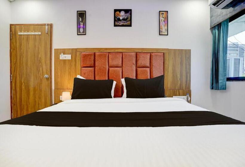 اتاق استاندارد, Oyo Hotel Rion Inn