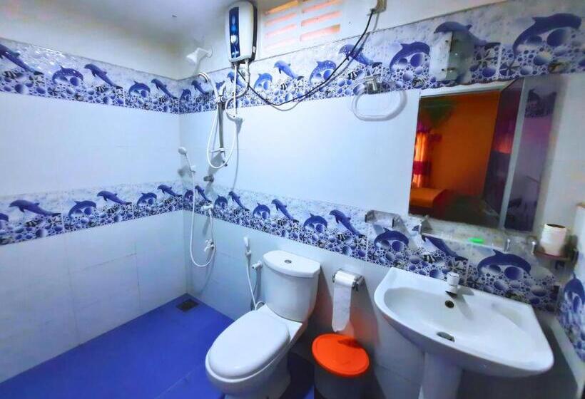 חדר משפחתי דלוקס, Batu S Safari Lodge Udawalawe