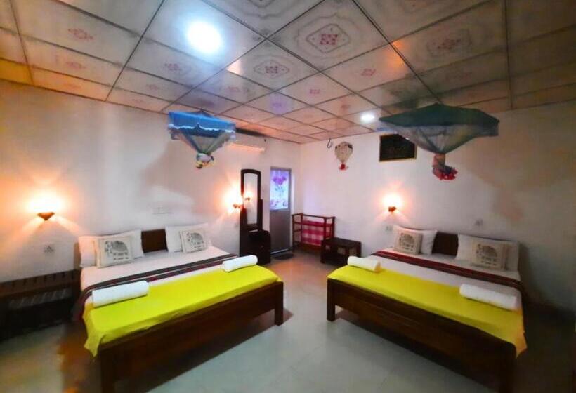 חדר משפחתי דלוקס, Batu S Safari Lodge Udawalawe