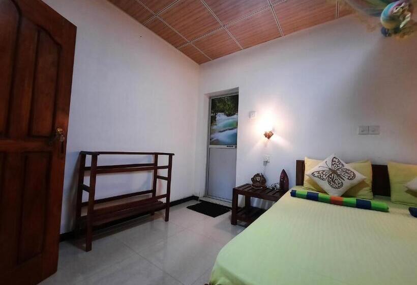 חדר סטנדרט, Batu S Safari Lodge Udawalawe