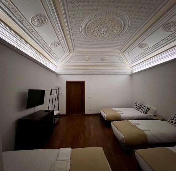 تختخواب در اتاق مشترک, Casa Giraldo Boutique