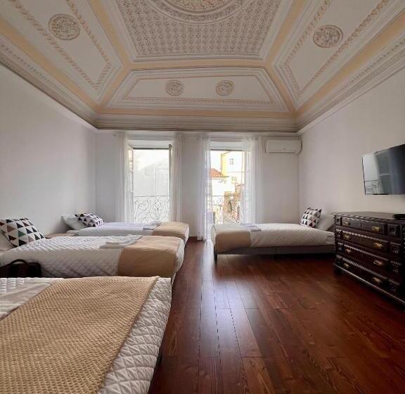 تختخواب در اتاق مشترک, Casa Giraldo Boutique