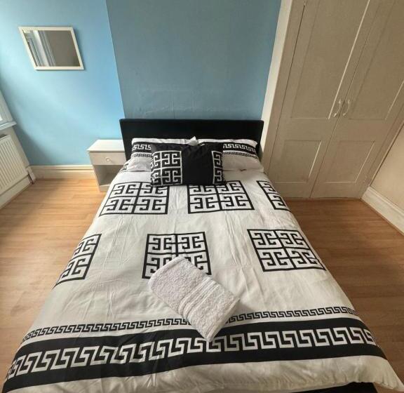 חדר סטנדרט, Dreamwell Flats