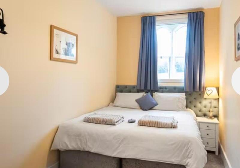 غرفة عائلية, The Old School House Bed & Breakfast